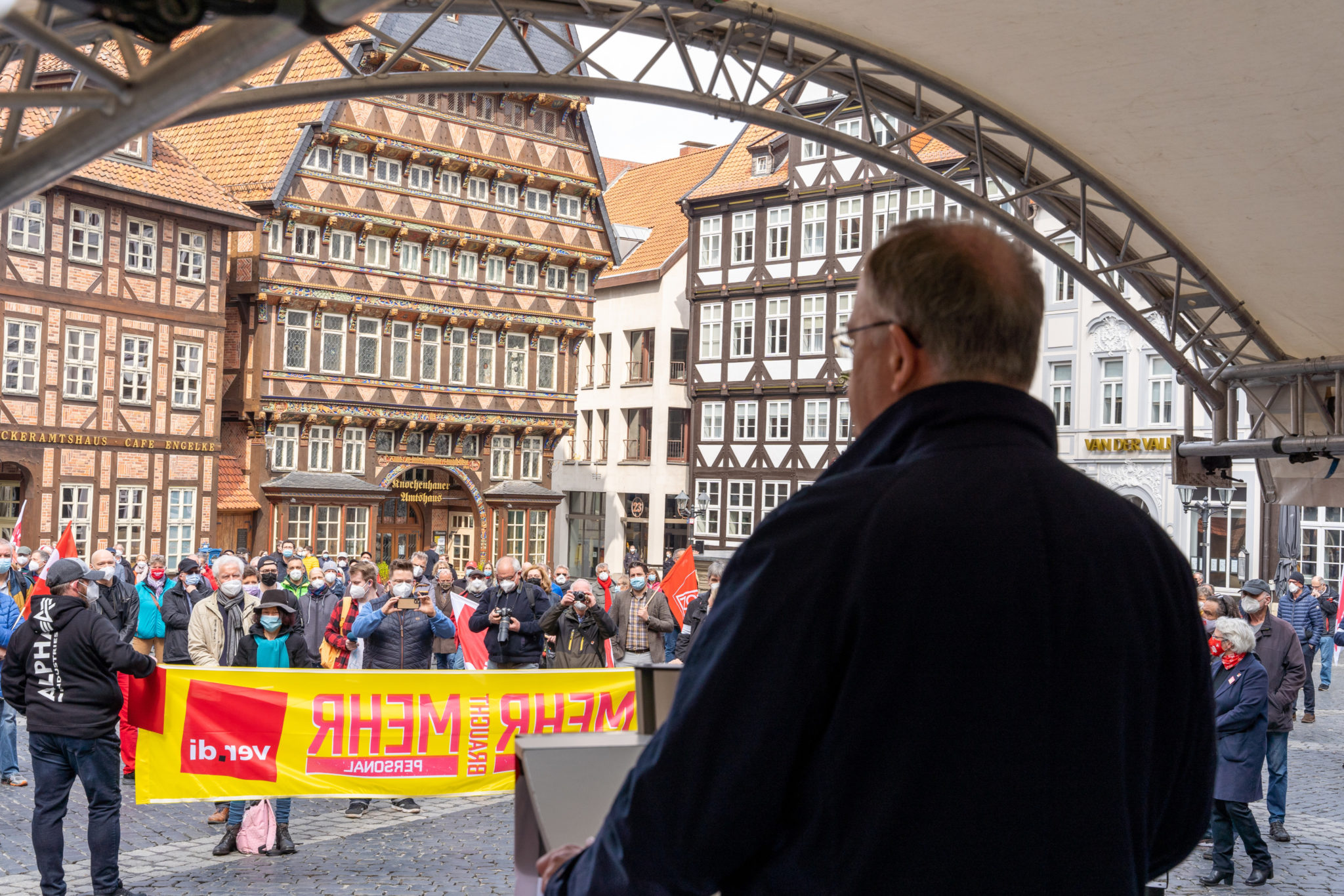 Sie sucht ihn edewecht